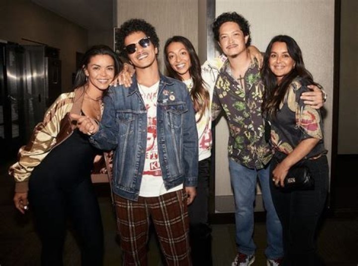 Bruno Mars: Uncovering His Family's Musical Legacy