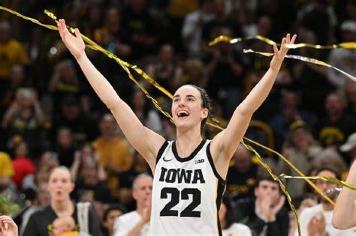 Caitlin Clark of Iowa could challenge Paige Bueckers as the nation&rsquo;s