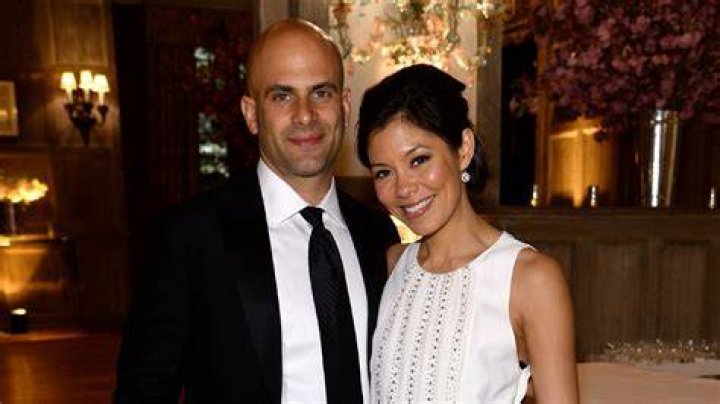 Did Alex Wagner Announce Divorce Amidst Tumultuous Times?