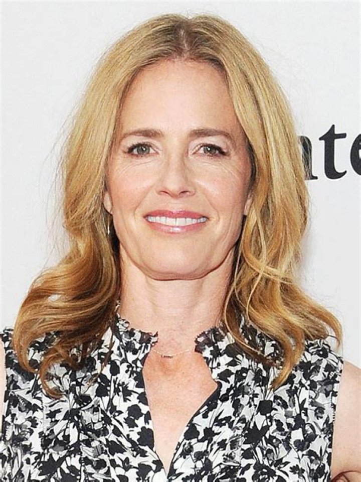 Elisabeth Shue “Battle of the Sexes” Movie Screening in New York 09