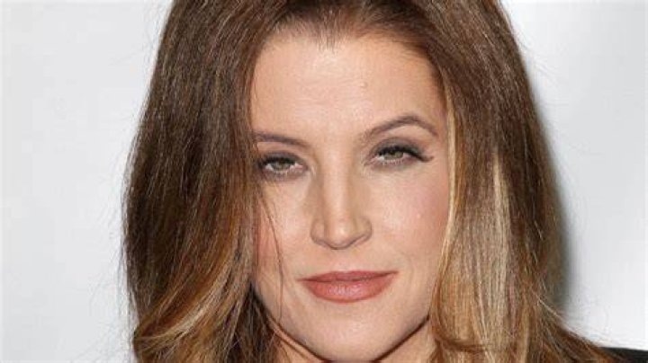 Expert Insights: Lisa Marie Presley's Matrimonial History