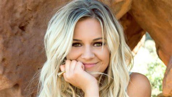 Kelsea Ballerini lives her Tennessee Theatre dream