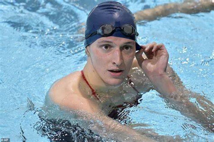 Swimmer who tied Lia Thomas 'taken aback' in trophy handling